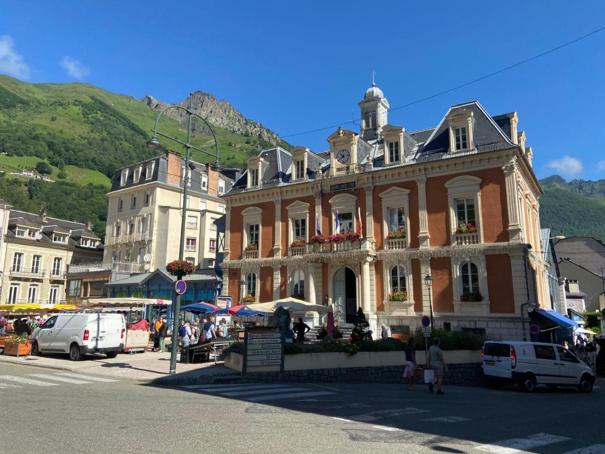 Le Navarre, Charmant T2 Familial Bien Equipe En Rdc , En Centre-Ville Каутерец Екстериор снимка